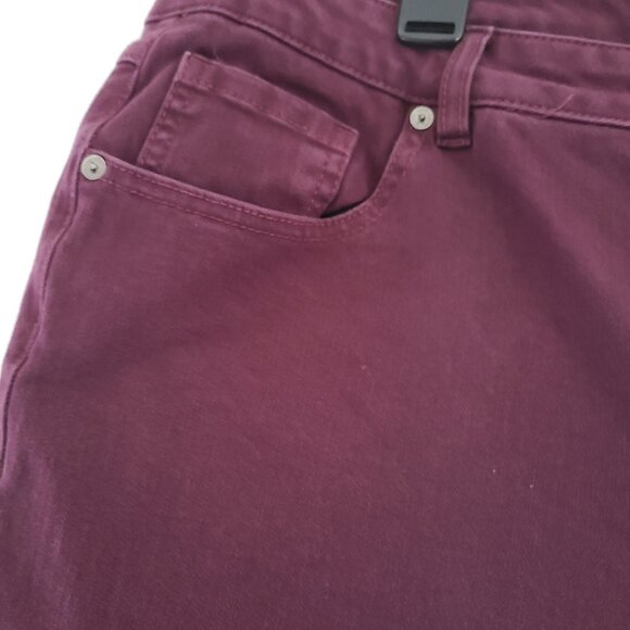 LANE BRYANT - MAROON-DENIM SKINNY JEANS-HIGH RISE- ULTIMATE STRETCH- SIZE 22 - Picture 8 of 14